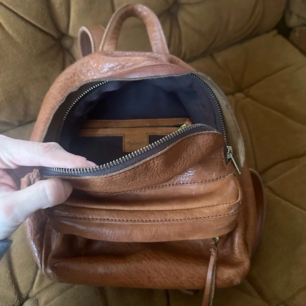 Madewell Leather Backpack - Picture 6 of 6